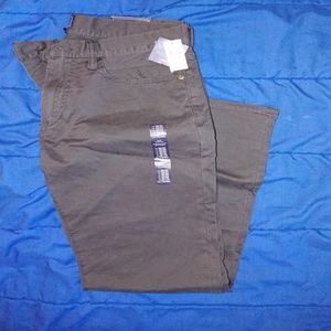 Gap khakis